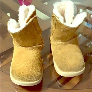 toddler Uggs